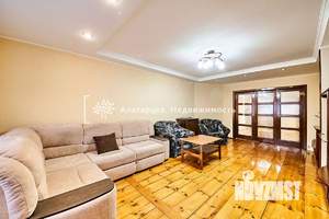 3-к квартира, вторичка, 99м2, 2/8 этаж