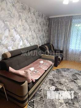 2-к квартира, вторичка, 47м2, 1/5 этаж