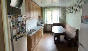 3-к квартира, вторичка, 71м2, 8/10 этаж