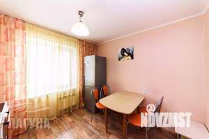 2-к квартира, вторичка, 54м2, 1/10 этаж