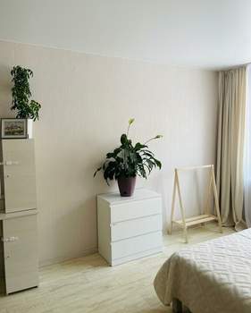 2-к квартира, вторичка, 54м2, 1/9 этаж