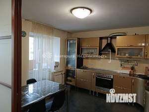 3-к квартира, вторичка, 70м2, 4/10 этаж