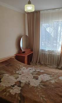 2-к квартира, вторичка, 42м2, 1/5 этаж