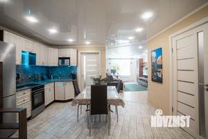 2-к квартира, вторичка, 50м2, 1/10 этаж