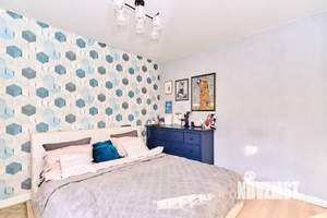 4-к квартира, вторичка, 72м2, 2/9 этаж