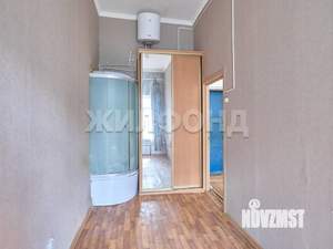 3-к квартира, вторичка, 52м2, 2/2 этаж