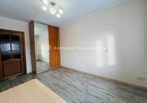 3-к квартира, вторичка, 82м2, 2/5 этаж