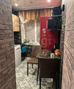 2-к квартира, вторичка, 44м2, 1/5 этаж