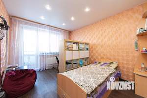 4-к квартира, вторичка, 99м2, 3/10 этаж