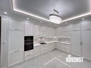 4-к квартира, вторичка, 150м2, 4/5 этаж