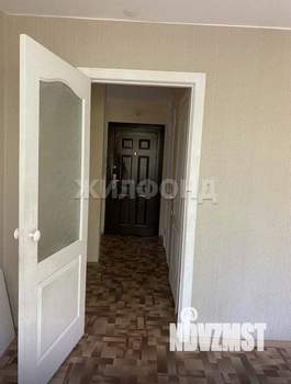 2-к квартира, вторичка, 60м2, 1/9 этаж