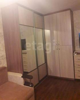 2-к квартира, вторичка, 42м2, 3/5 этаж