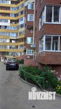 2-к квартира, вторичка, 64м2, 6/10 этаж