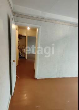 2-к квартира, вторичка, 44м2, 3/5 этаж