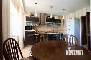2-к квартира, вторичка, 56м2, 9/10 этаж