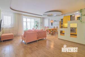 4-к квартира, вторичка, 120м2, 9/10 этаж