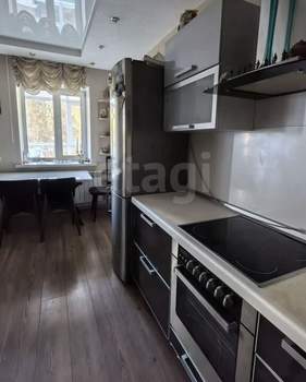 3-к квартира, вторичка, 76м2, 3/10 этаж