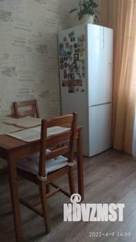 3-к квартира, вторичка, 80м2, 1/3 этаж