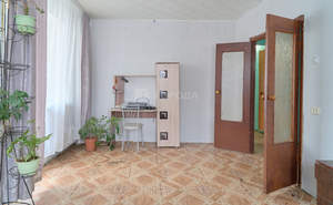 4-к квартира, вторичка, 72м2, 2/9 этаж