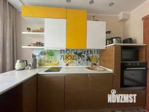 3-к квартира, вторичка, 65м2, 1/10 этаж