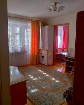 2-к квартира, вторичка, 42м2, 2/4 этаж