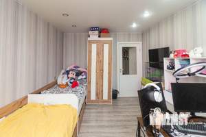 3-к квартира, вторичка, 65м2, 1/9 этаж