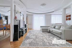 3-к квартира, вторичка, 112м2, 2/5 этаж