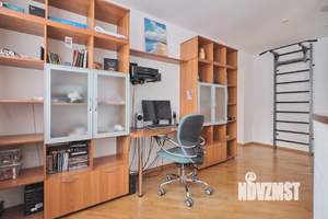 3-к квартира, вторичка, 112м2, 2/5 этаж