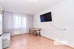 4-к квартира, вторичка, 80м2, 6/17 этаж