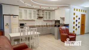 4-к квартира, вторичка, 137м2, 5/9 этаж