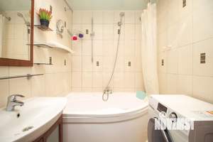 2-к квартира, вторичка, 57м2, 10/10 этаж
