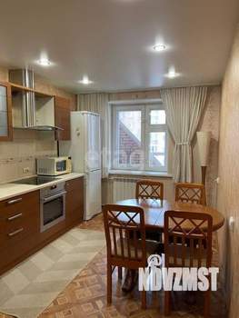 2-к квартира, вторичка, 76м2, 6/6 этаж