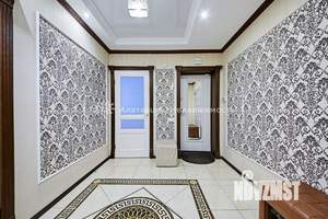 4-к квартира, вторичка, 130м2, 3/9 этаж