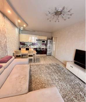 2-к квартира, вторичка, 60м2, 7/10 этаж