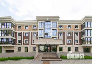 4-к квартира, вторичка, 214м2, 1/4 этаж