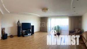 4-к квартира, вторичка, 113м2, 9/10 этаж