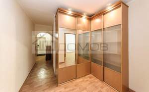 3-к квартира, вторичка, 78м2, 1/6 этаж