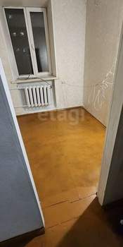 3-к квартира, вторичка, 38м2, 2/2 этаж