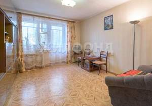 2-к квартира, вторичка, 49м2, 1/5 этаж