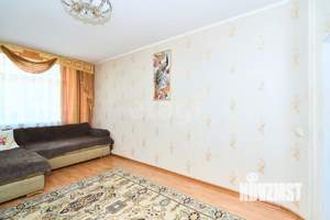 2-к квартира, вторичка, 58м2, 1/10 этаж