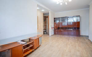 3-к квартира, вторичка, 56м2, 3/5 этаж