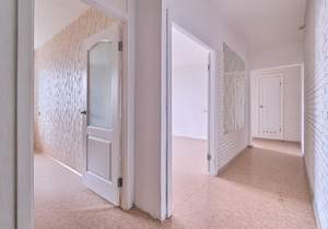 2-к квартира, вторичка, 52м2, 9/17 этаж