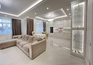 4-к квартира, вторичка, 150м2, 4/5 этаж