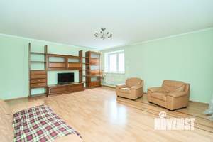 4-к квартира, вторичка, 148м2, 2/6 этаж