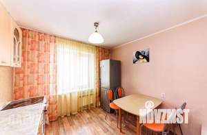 2-к квартира, вторичка, 54м2, 1/10 этаж