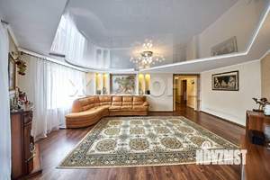 3-к квартира, вторичка, 121м2, 4/10 этаж