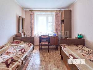 2-к квартира, вторичка, 49м2, 1/5 этаж