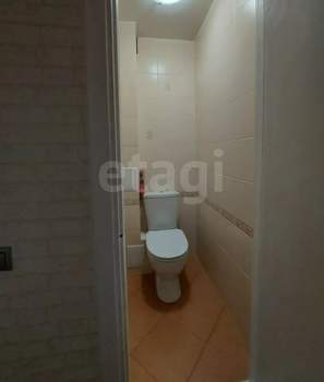 2-к квартира, вторичка, 64м2, 10/10 этаж