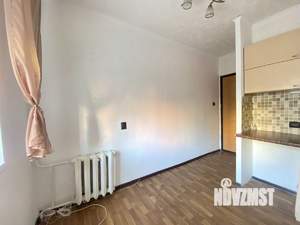 Студия квартира, вторичка, 13м2, 1/5 этаж