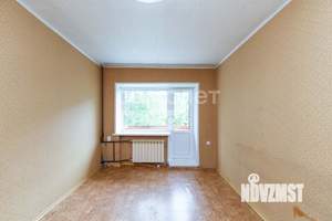 3-к квартира, вторичка, 43м2, 3/4 этаж
